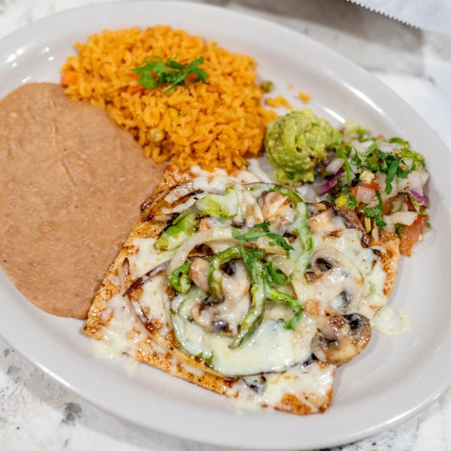 Pollo Jalisco Plate.