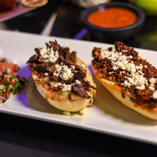 Molletes Plate.